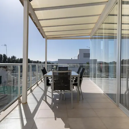 Descubre Oasis - Confort, Diseno Y Naturaleza A Un Paso De Valencia